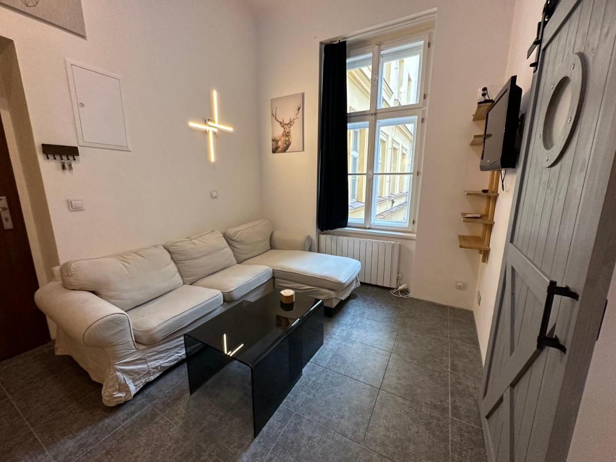 Cozy New Loft Apartment Praga Esterno foto