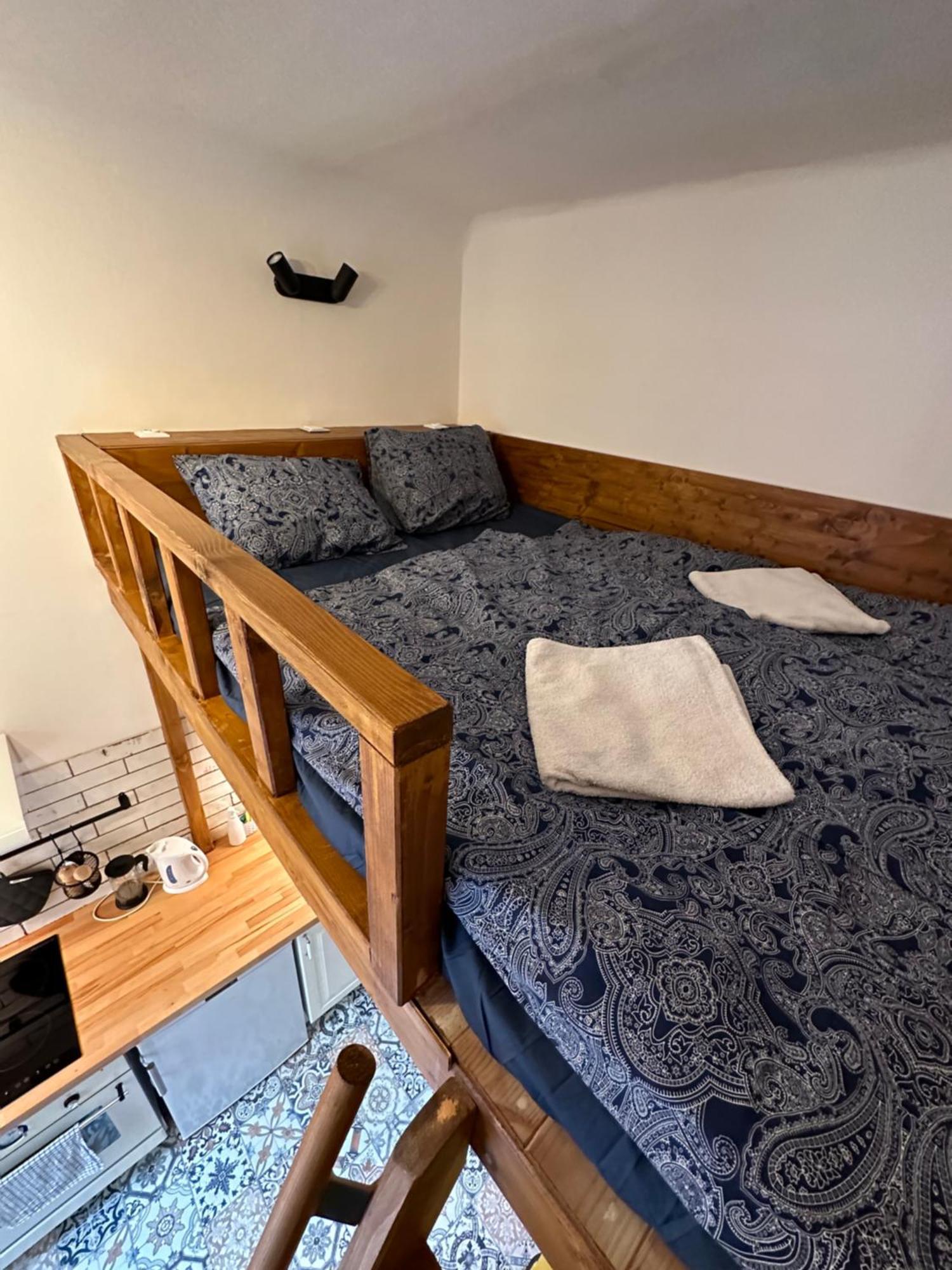Cozy New Loft Apartment Praga Esterno foto